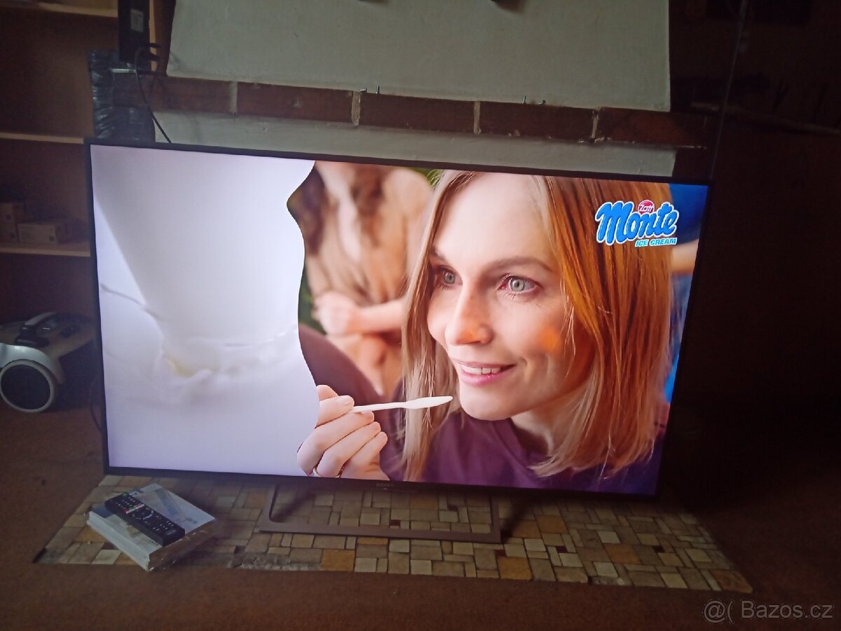 Sony Bravia KD-55XE7096 139 CM