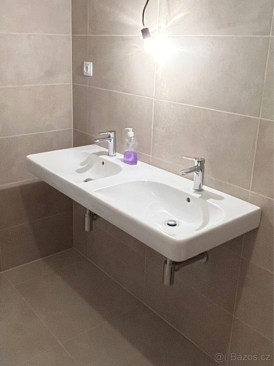 Geberit Smyle Square dvojumyvadlo 120 cm + sifony