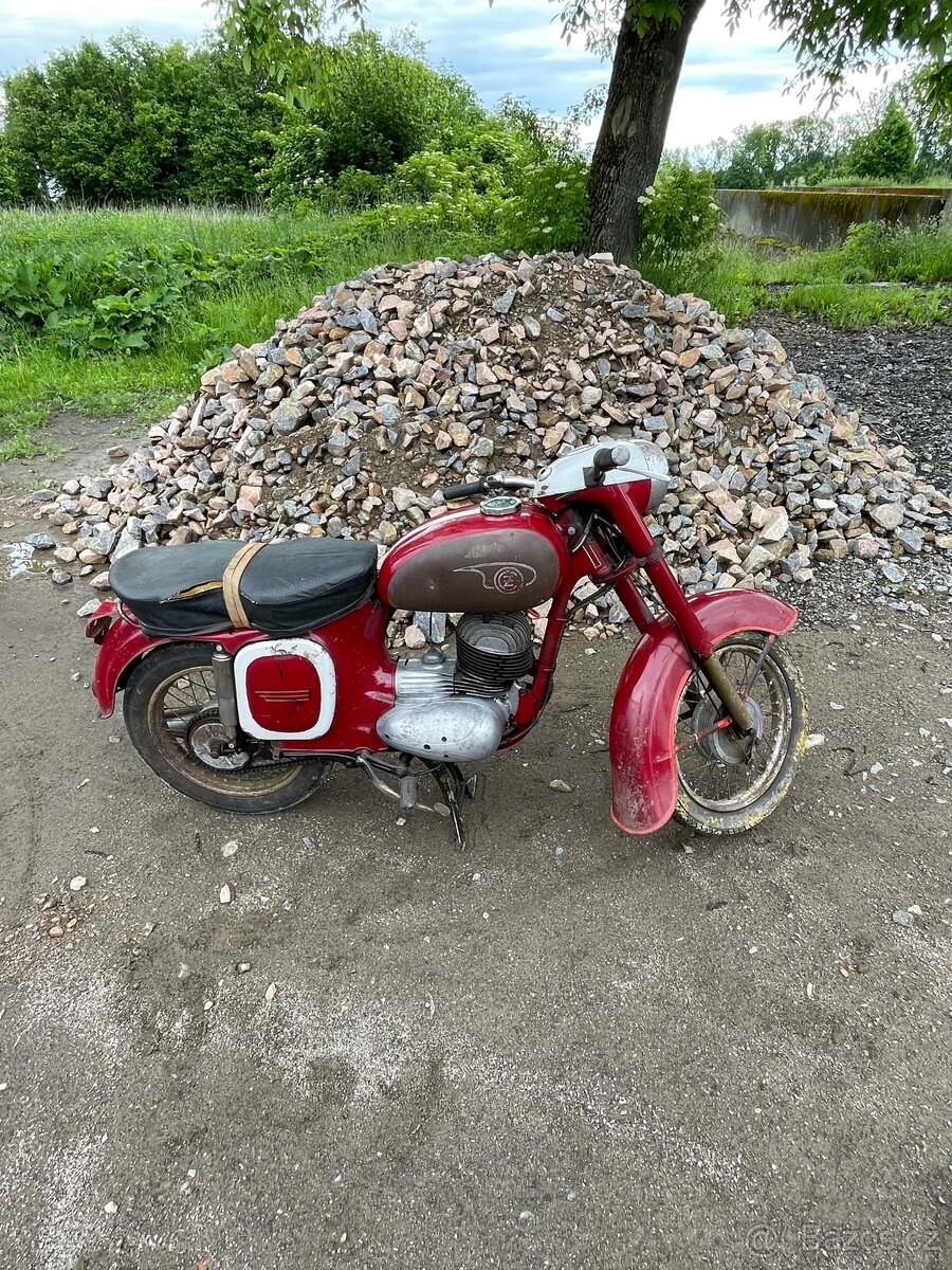 ČZ 175 typ 450/02 německy psaný štítek