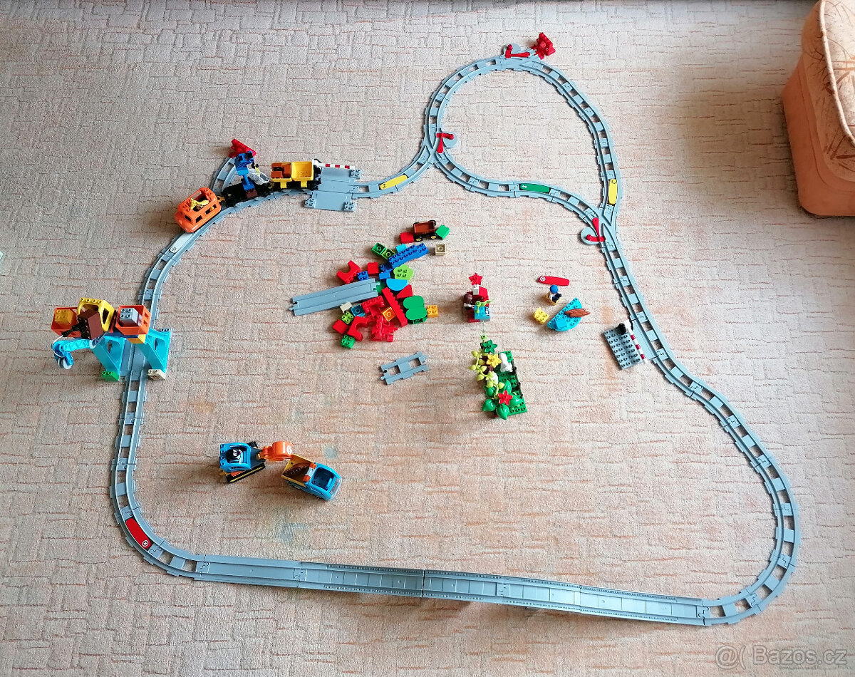 Lego duplo vláček, koleje, bagr, náklaďák, jeřáb..