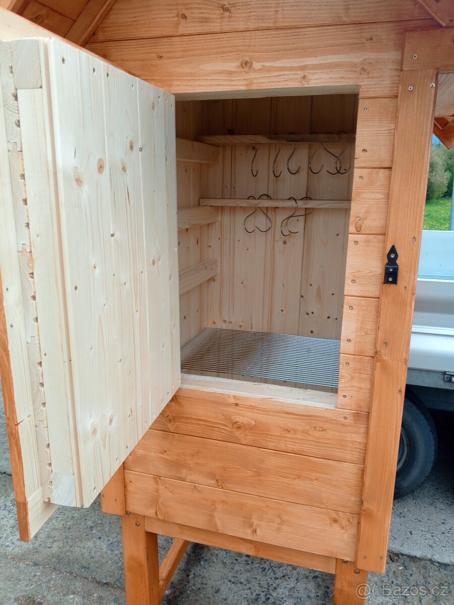 Elektrická udírna dymbox