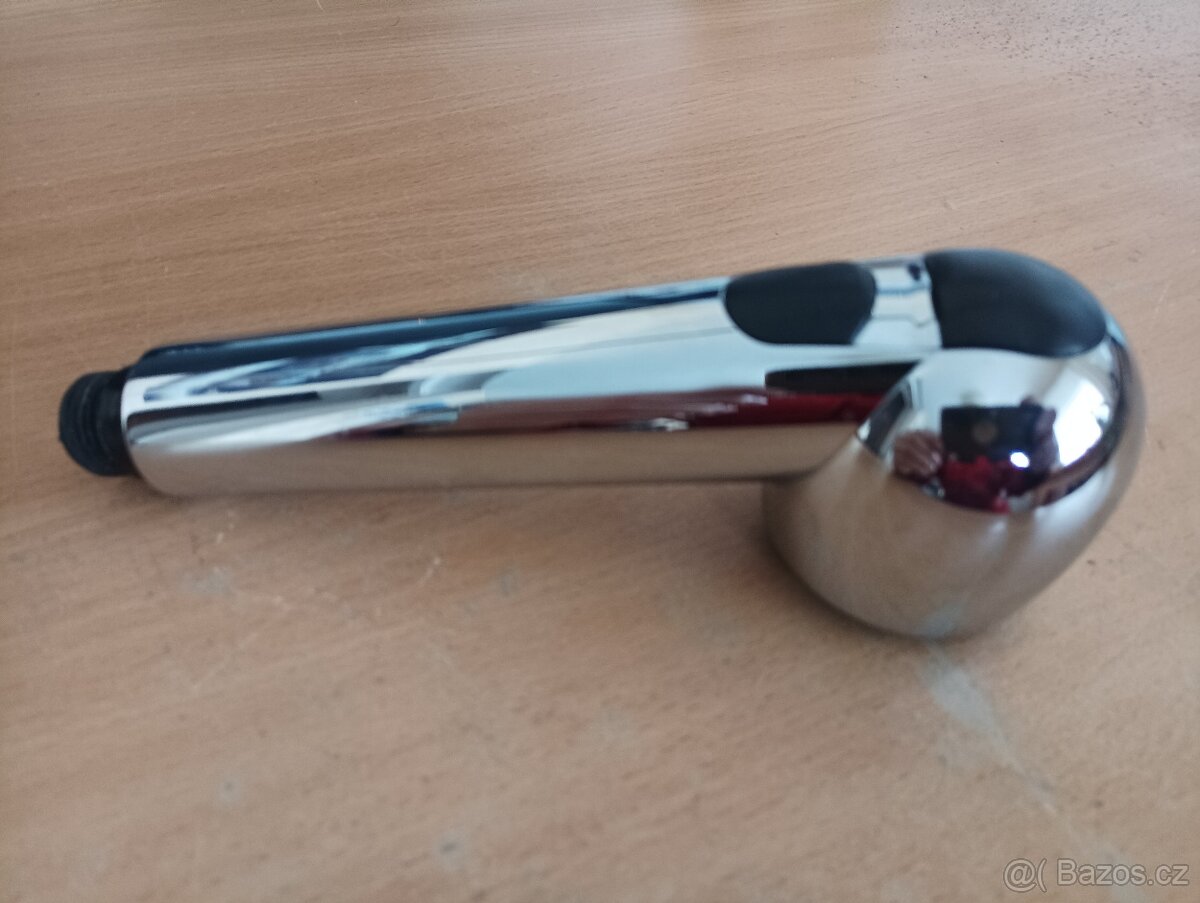 Sprchovací hlavice vodovodní baterie