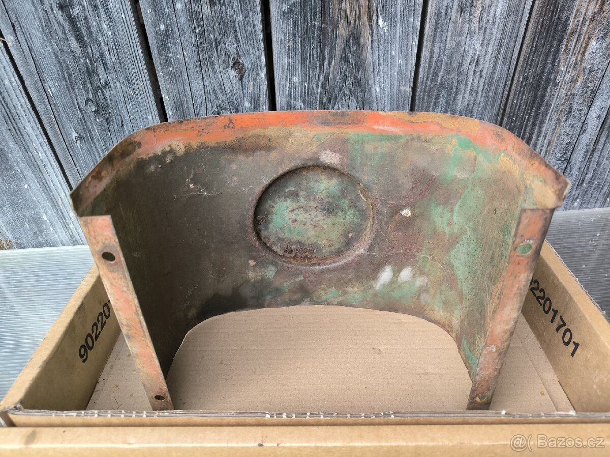 Přední díl kapotáže pro PF 61 PF 62