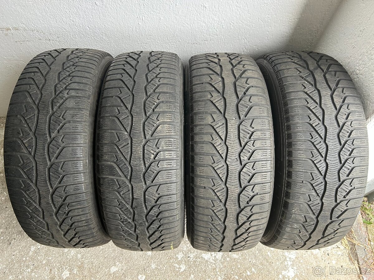 Zimní pneu 205/60/16 Kleber