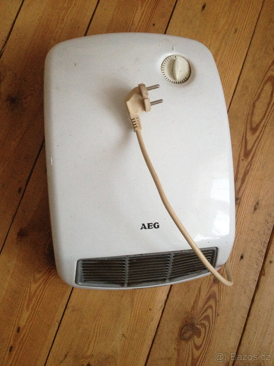 Teplovzdušný ventilátor AEG VH 211 Přímotop