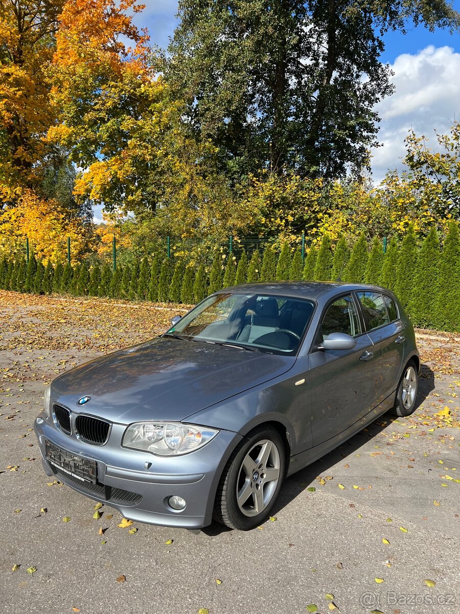 BMW E87 118i, Manuál, Tažné, PDC