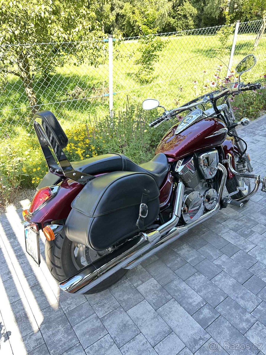 Honda vtx 1300c