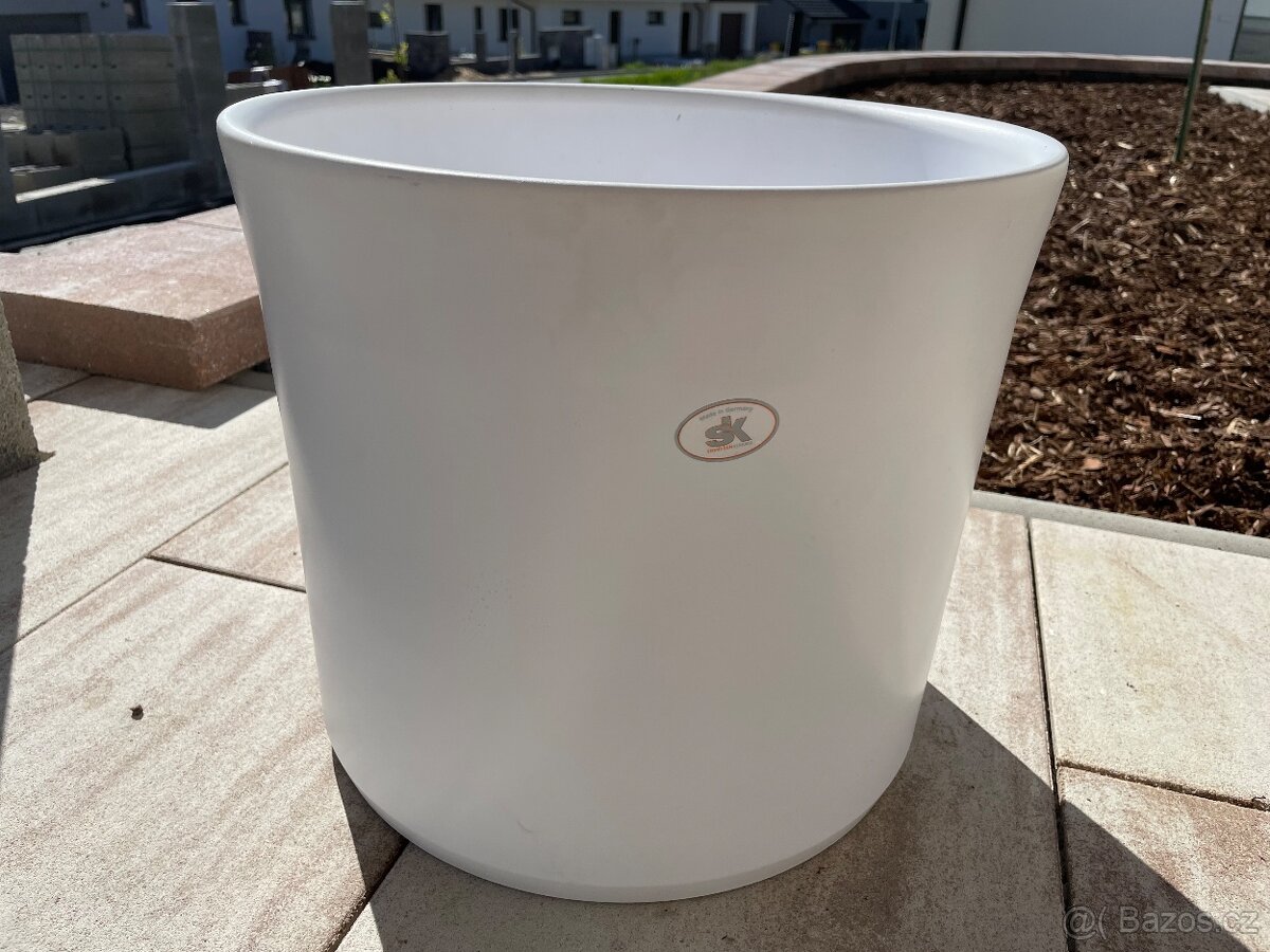 Květináče kulaté