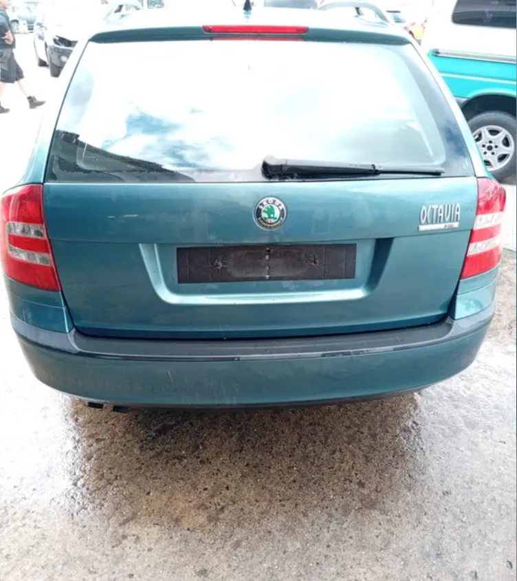 Náhradní díly Octavia Barva 9598