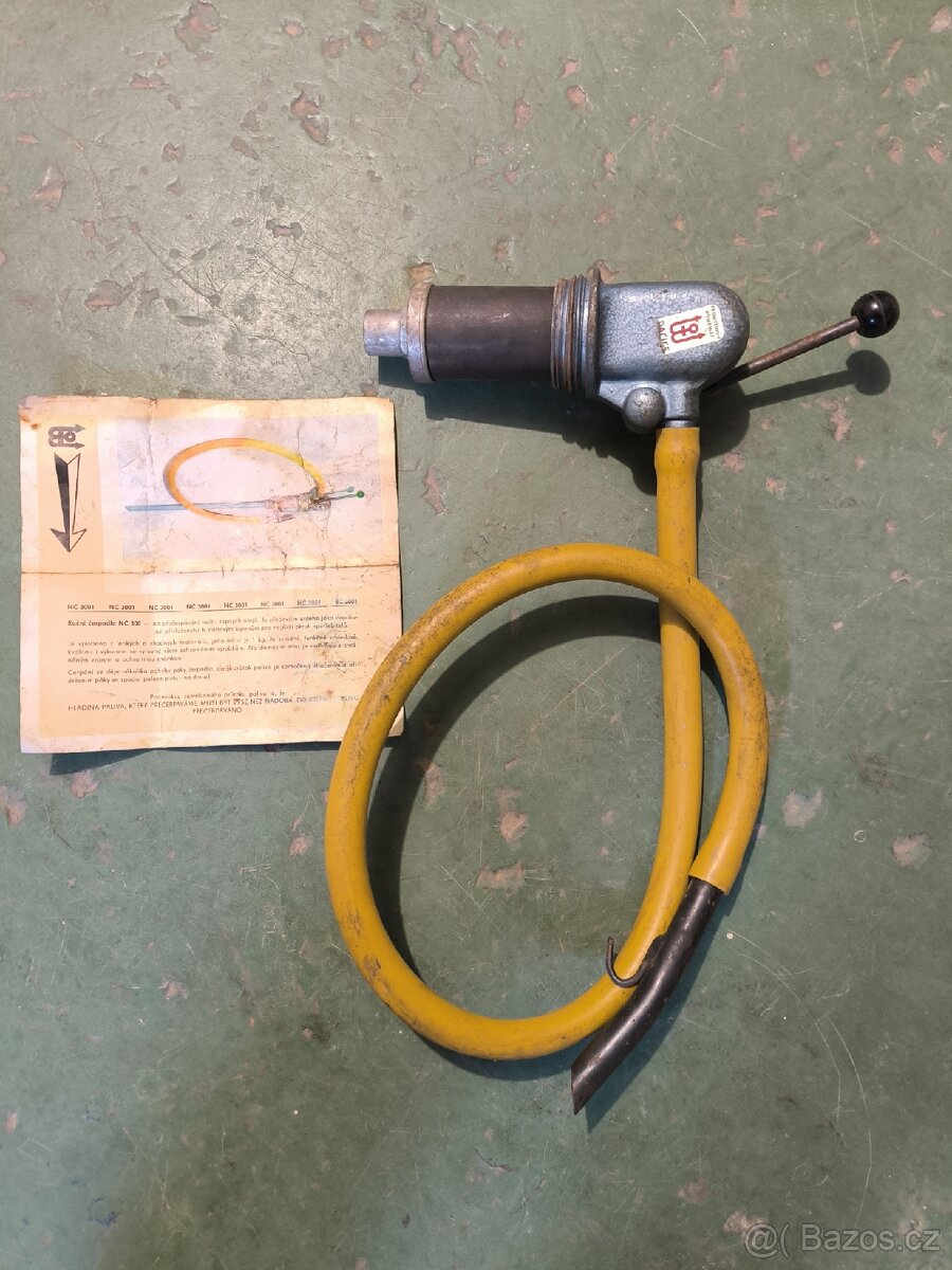 Ruční palivové čerpadlo