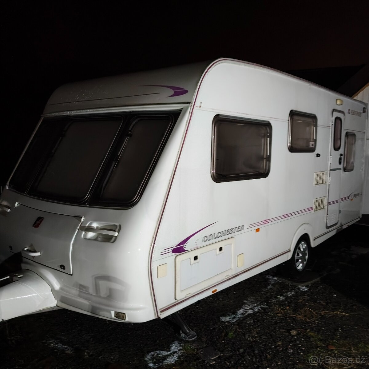 Anglický karavan pro 5 osob