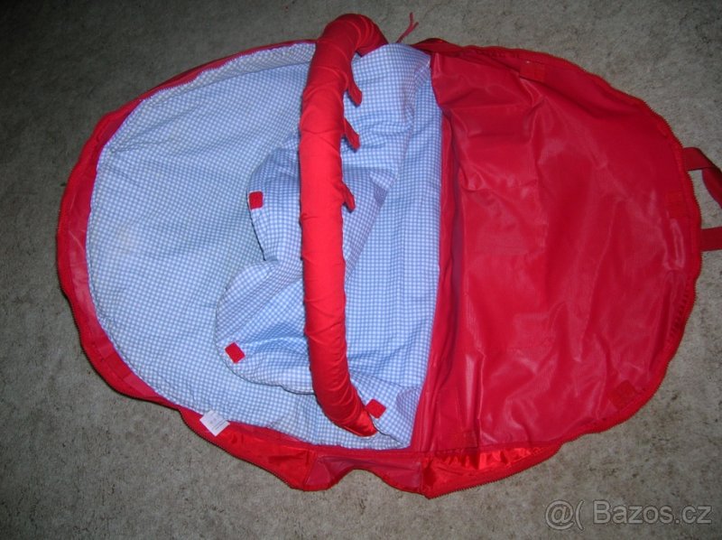 přenosná hrací taška