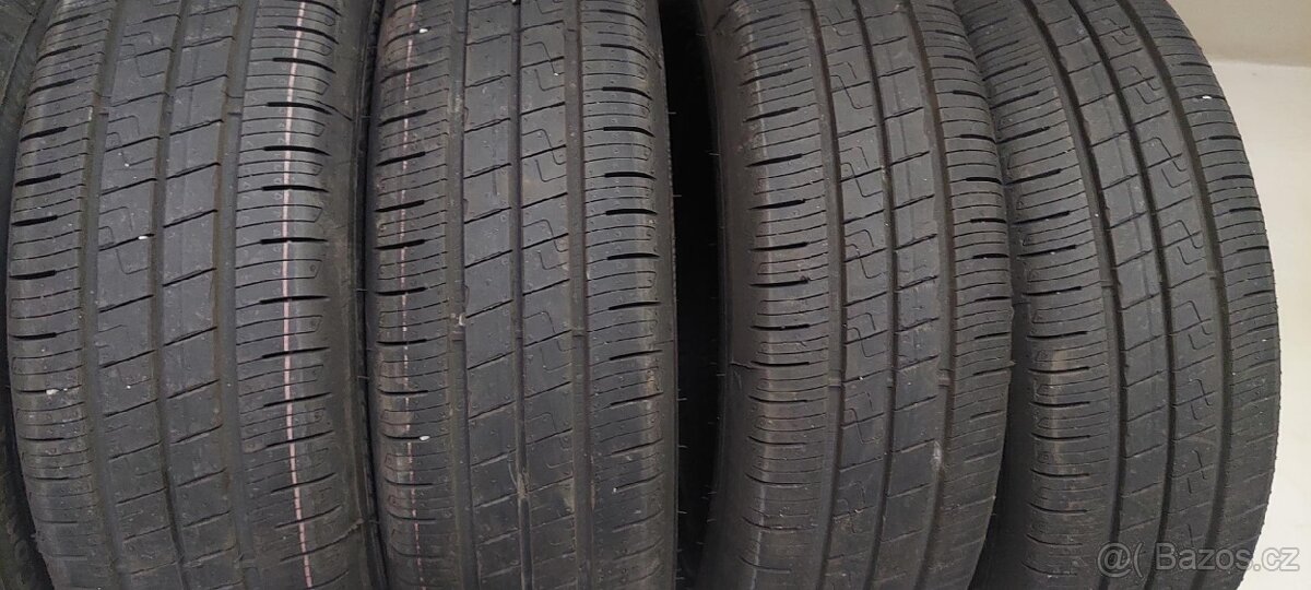 Prodám 175/65 R17 87 H Goodyear Efficientgrip Performance 2