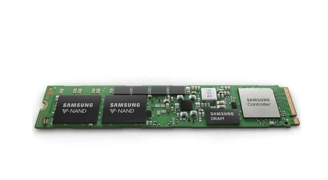 Prodám SSD 900GB