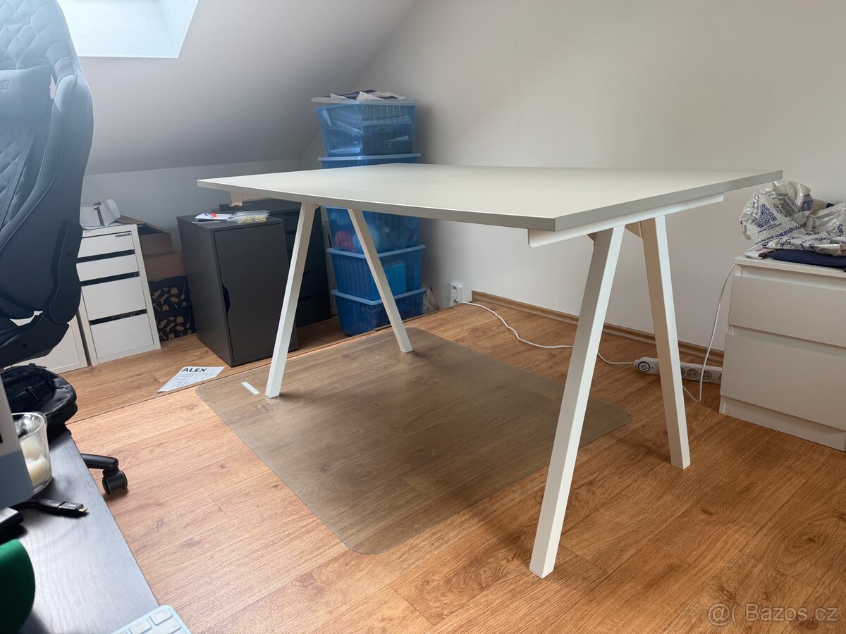 Psací stůl IKEA TROTTEN, bílý (140x80 cm)