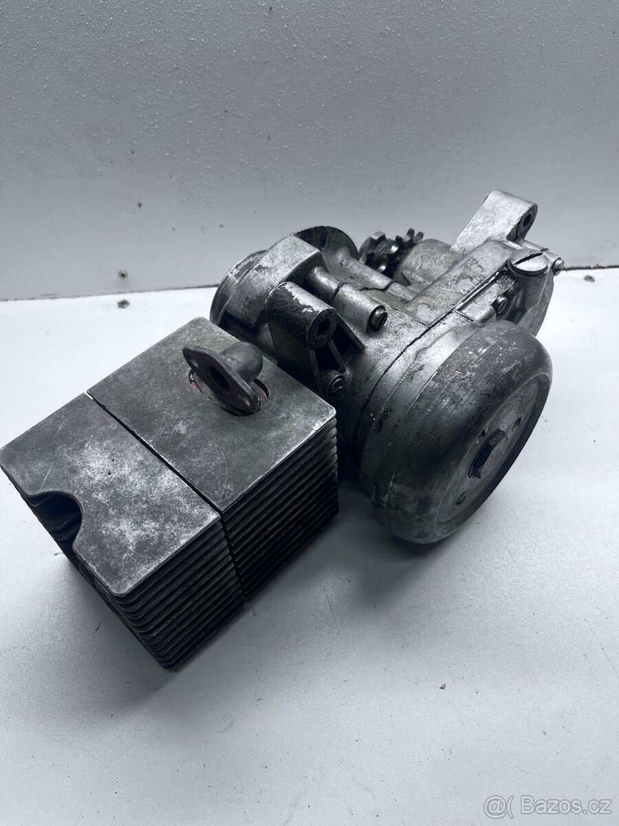 Babetta 207 motor