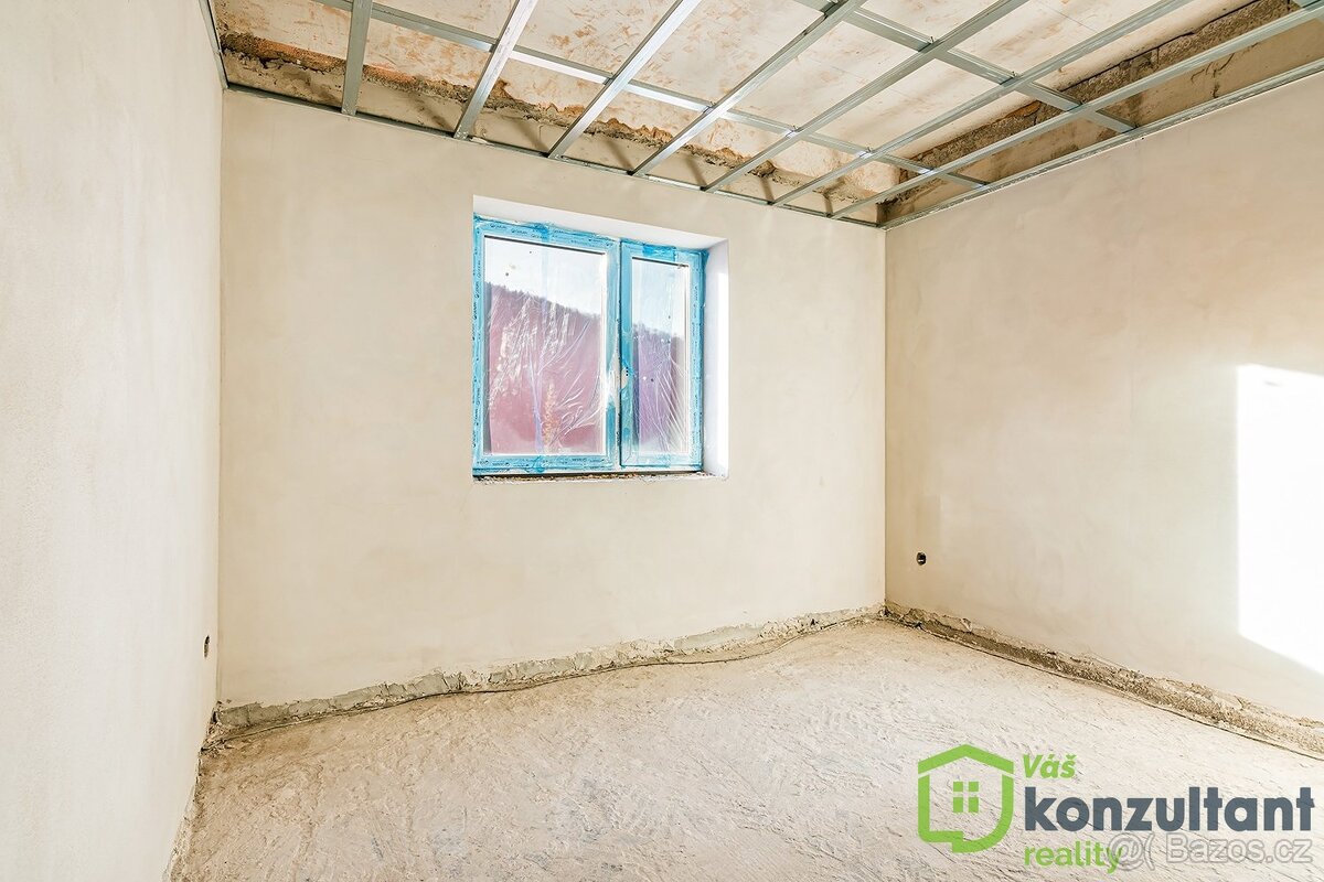 Prodej bytu 2+kk s balkonem a venkovním parkovacím místem
