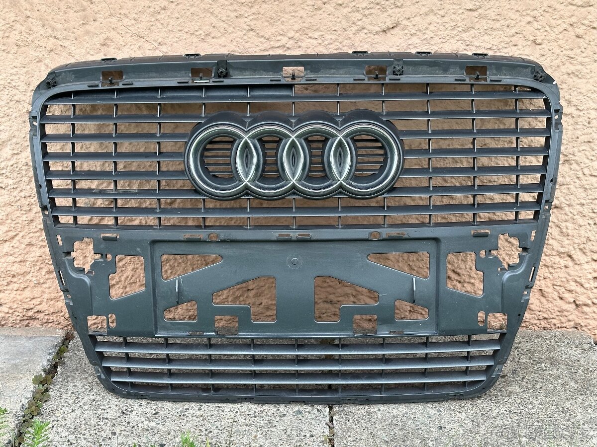 Audi A6 (04-08) přední maska