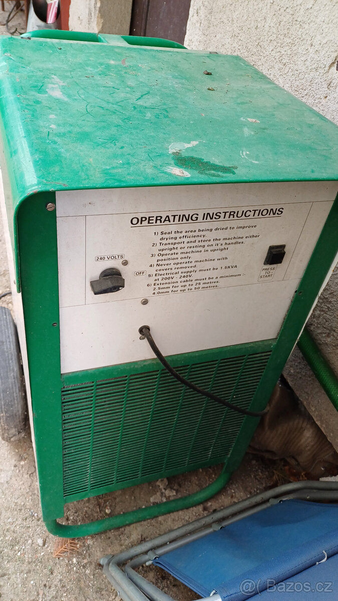 Odlehčovací vysoušeč Ebac limitem na 300m3, 230V, 1500W