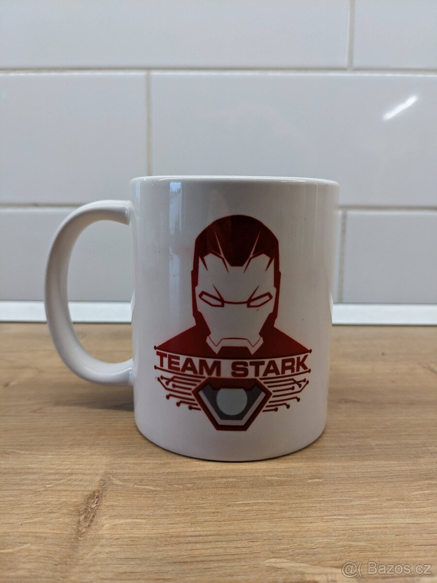Hrnek Ironman Civil War Marvel
