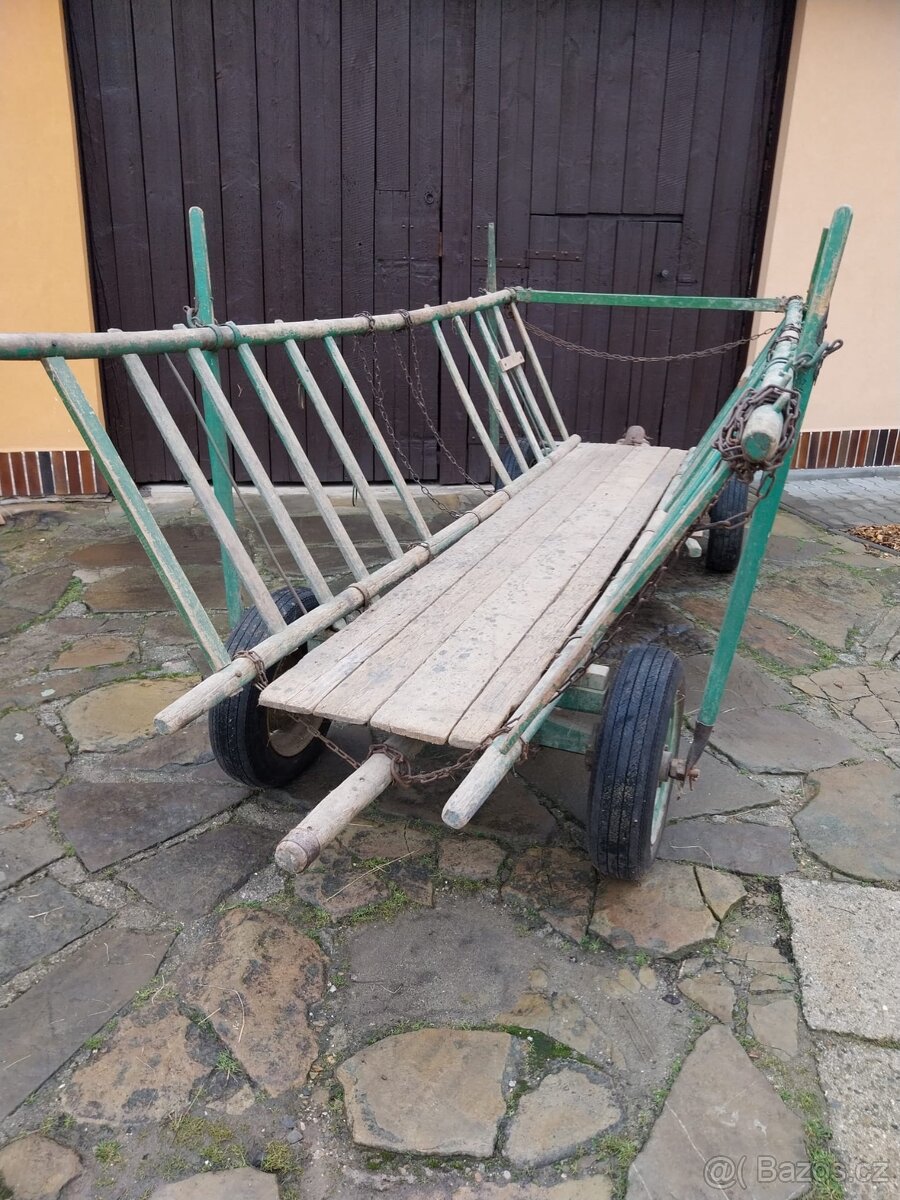 Koňský vůz