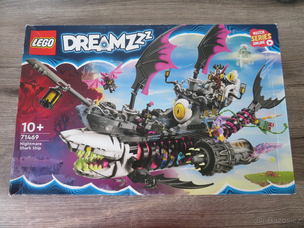 LEGO 71469 Nightmare Shark Ship