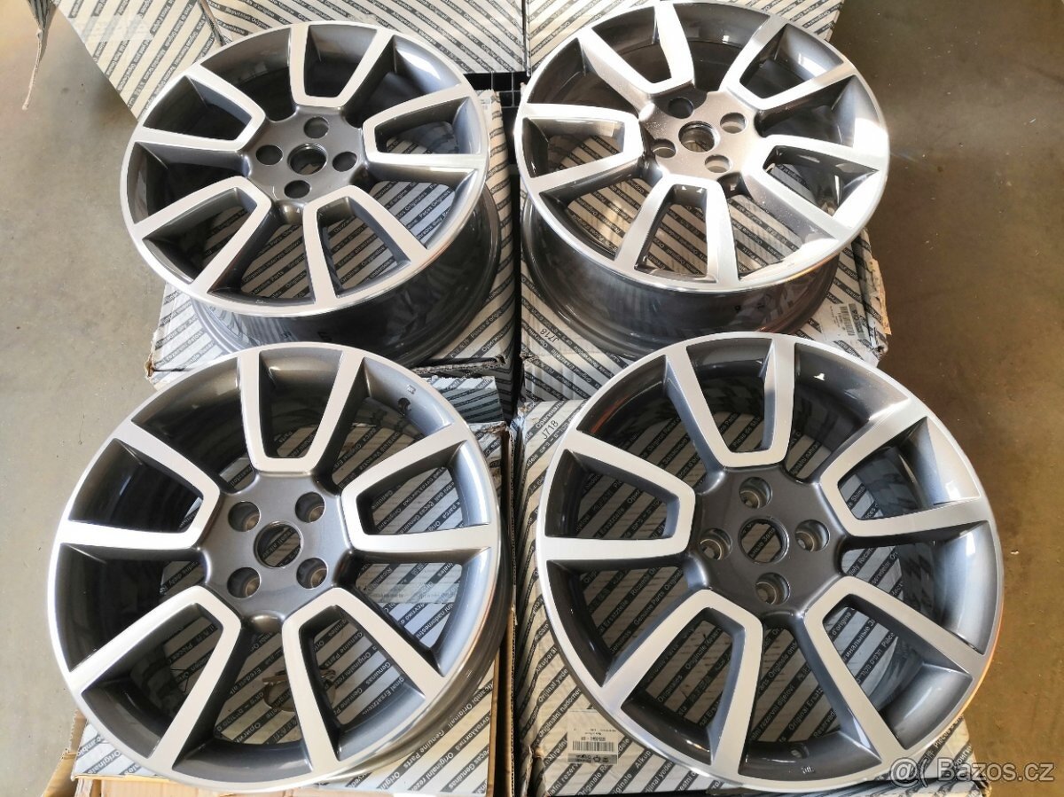 Alu disky 4x100 R17 Fiat Punto - original nepoužité