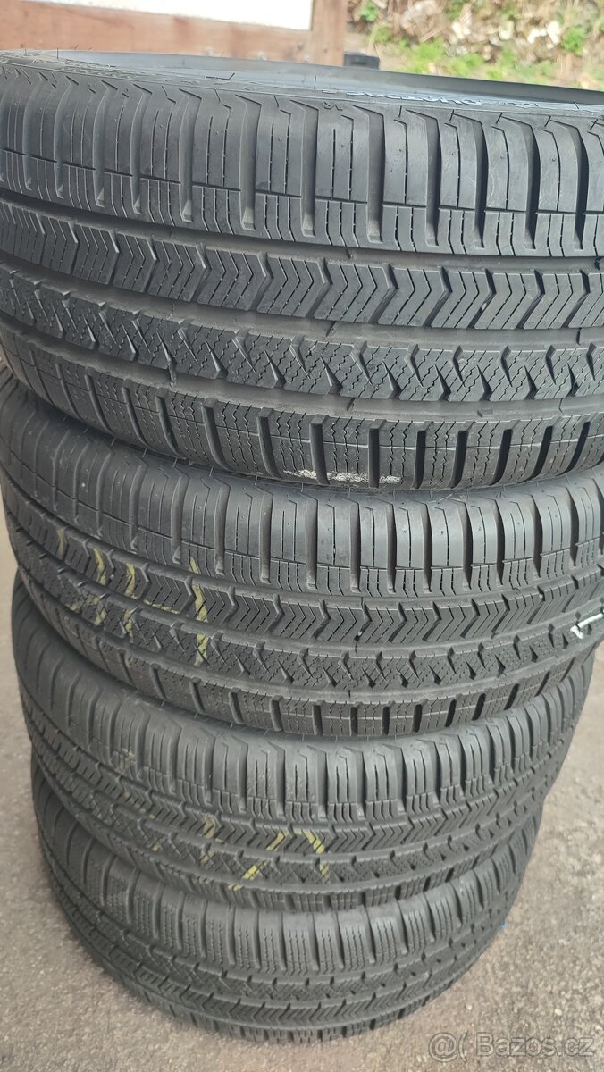 Pneu Vredestein Quatrac 5 195/45 R16