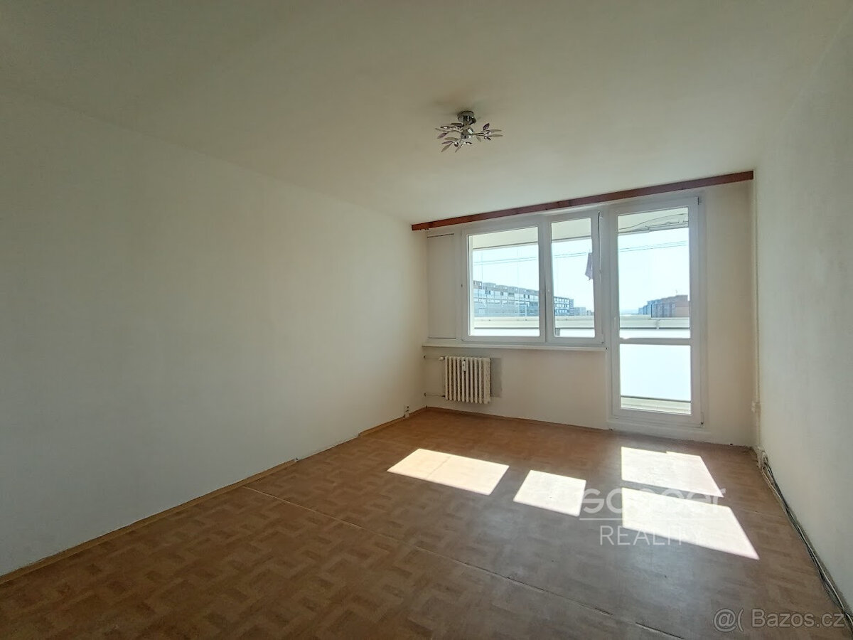 Pronájem bytu 3+1/L/S, 72 m2, Praha 10 - Horní Měcholupy, Mi