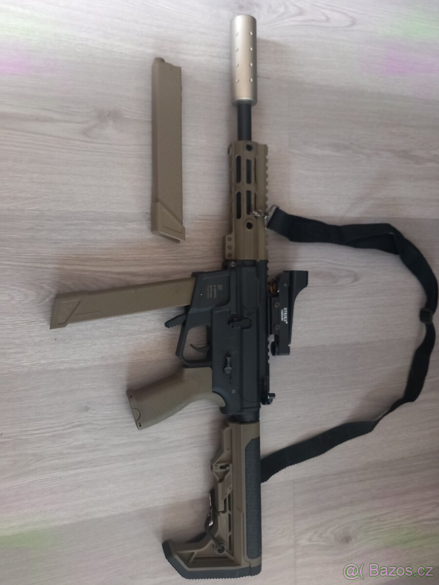 Airsoft replika specna arms flex01-upgrade+helma a takticka