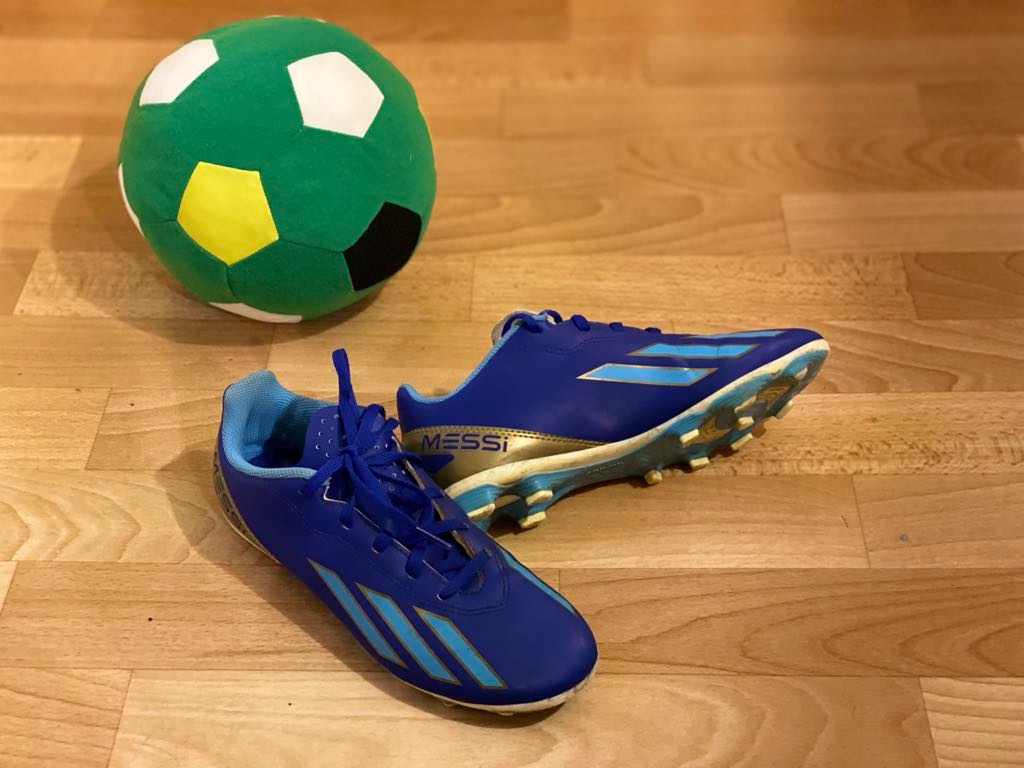 Kpačky Adidas Messi, vel.: 38