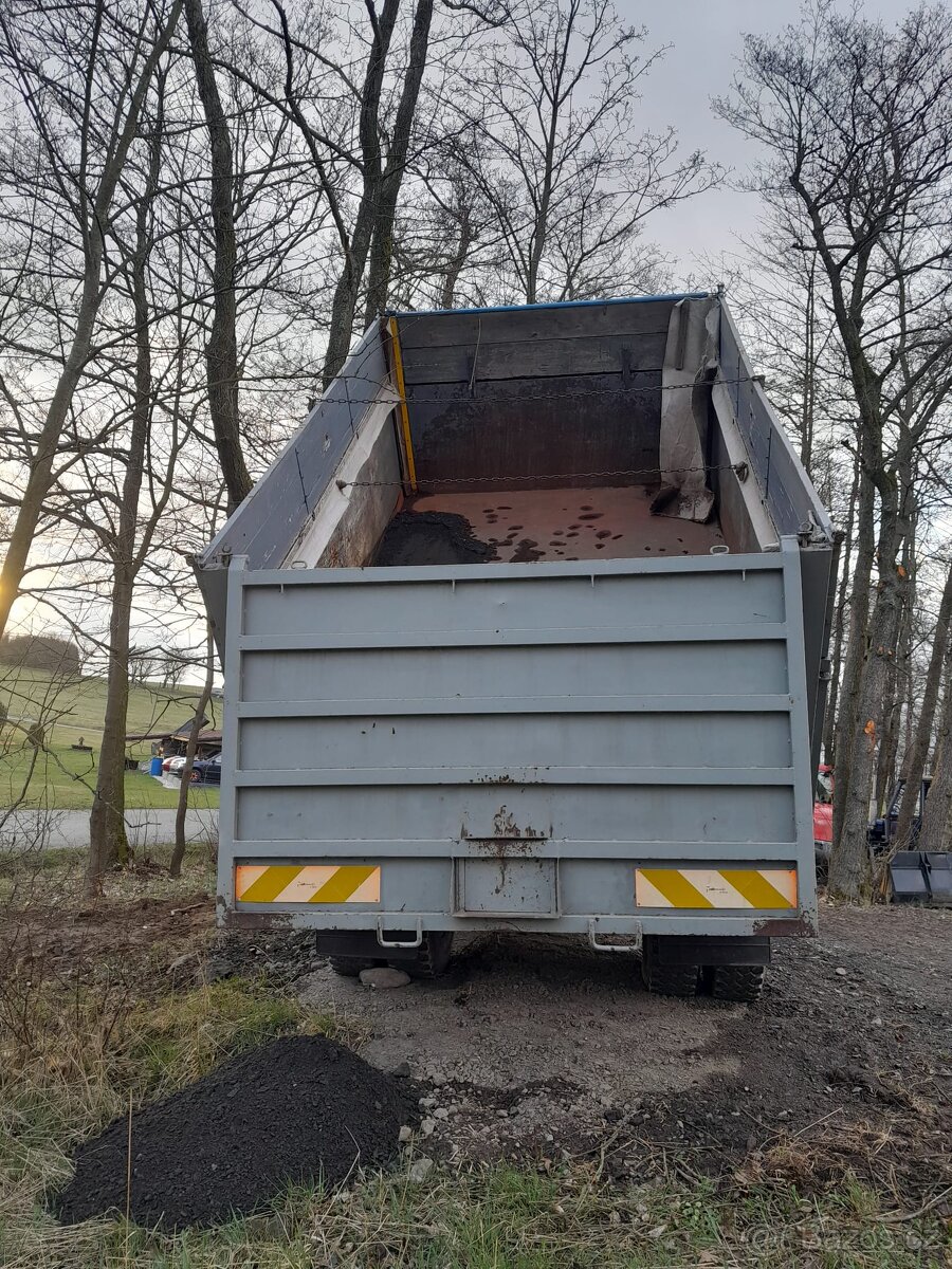 Korba na Liaz 706 MTS