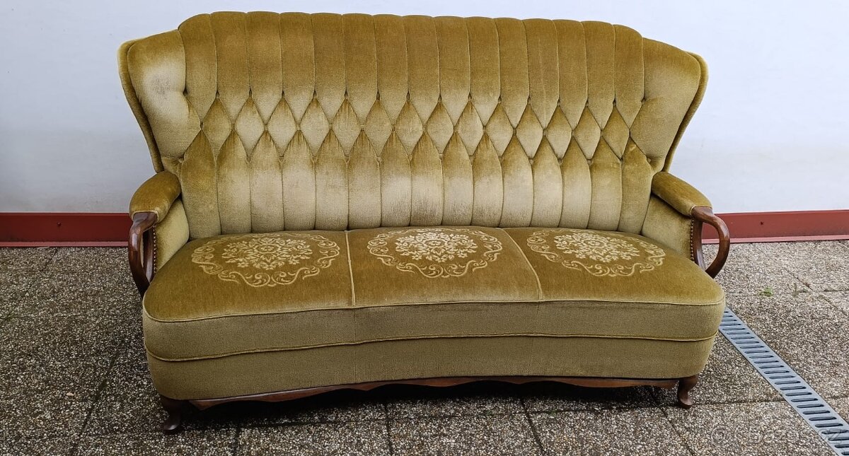 Gauč, sedačka, rustikální nábytek, masív, semiš