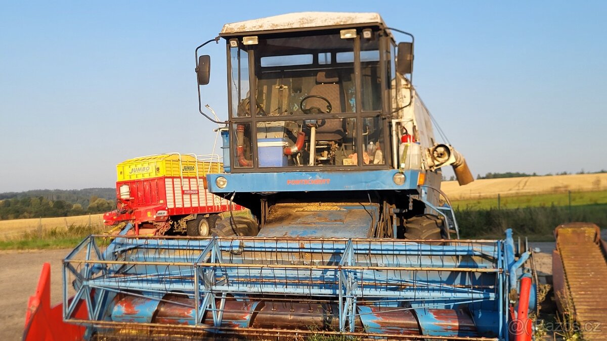 Kombajn E512