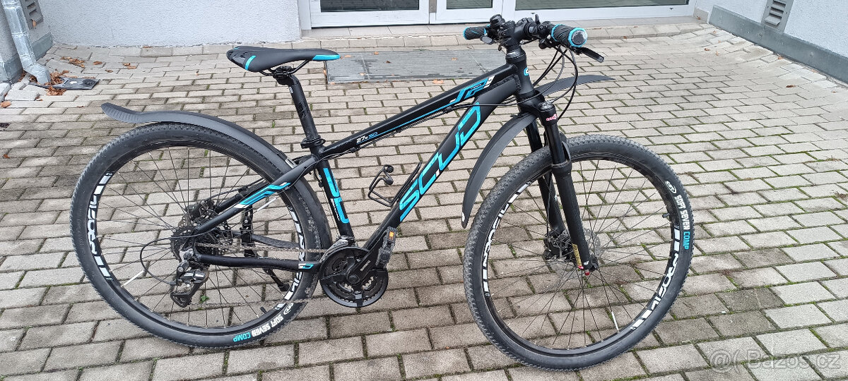 Prodám horské jízdní kolo.
