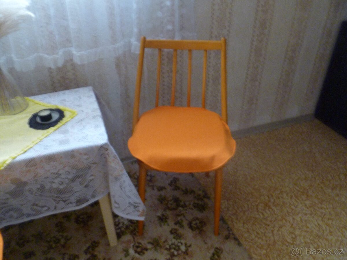 Dřevěné židle 4 ks