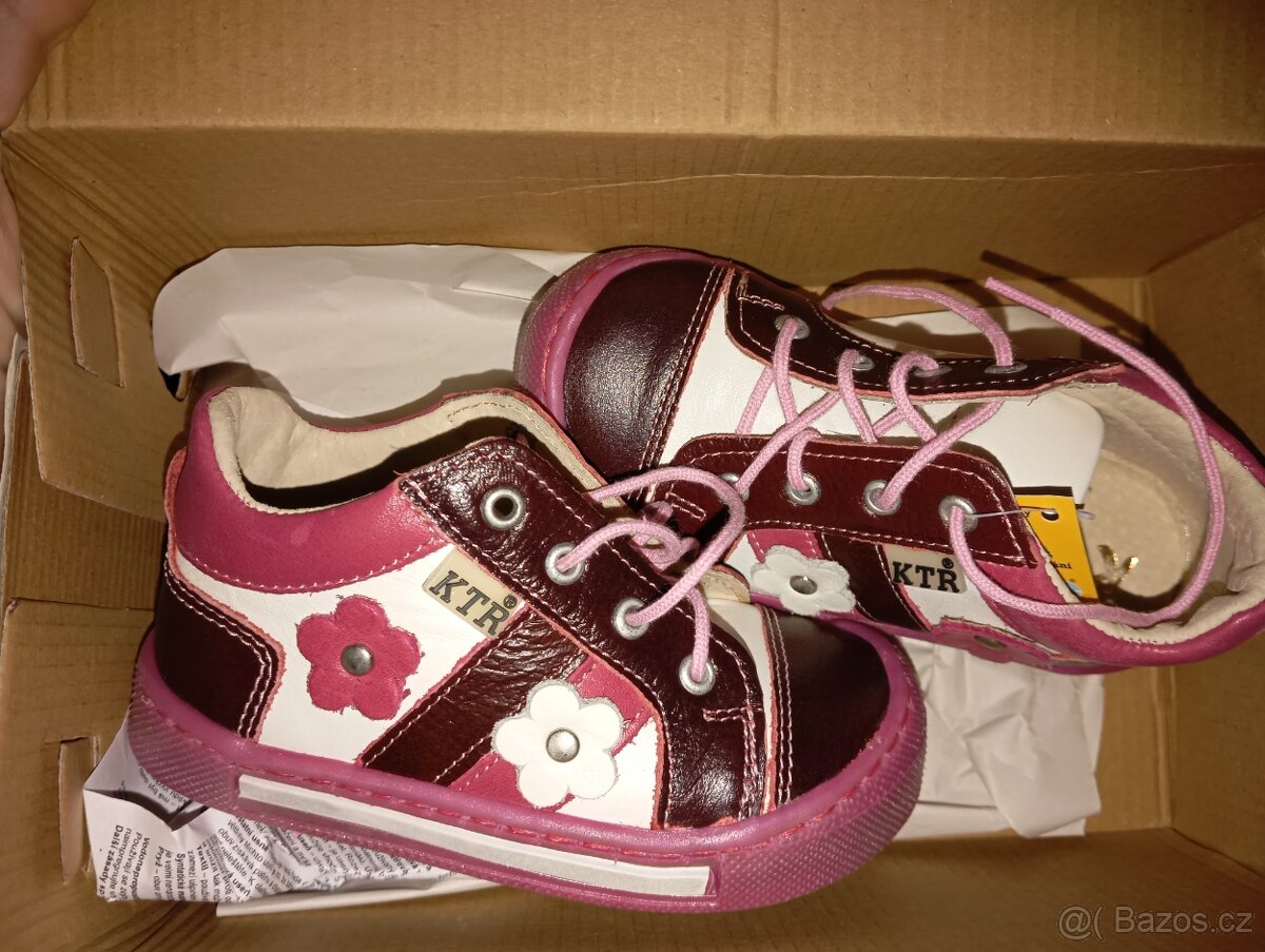 Celoroční boty vel.22