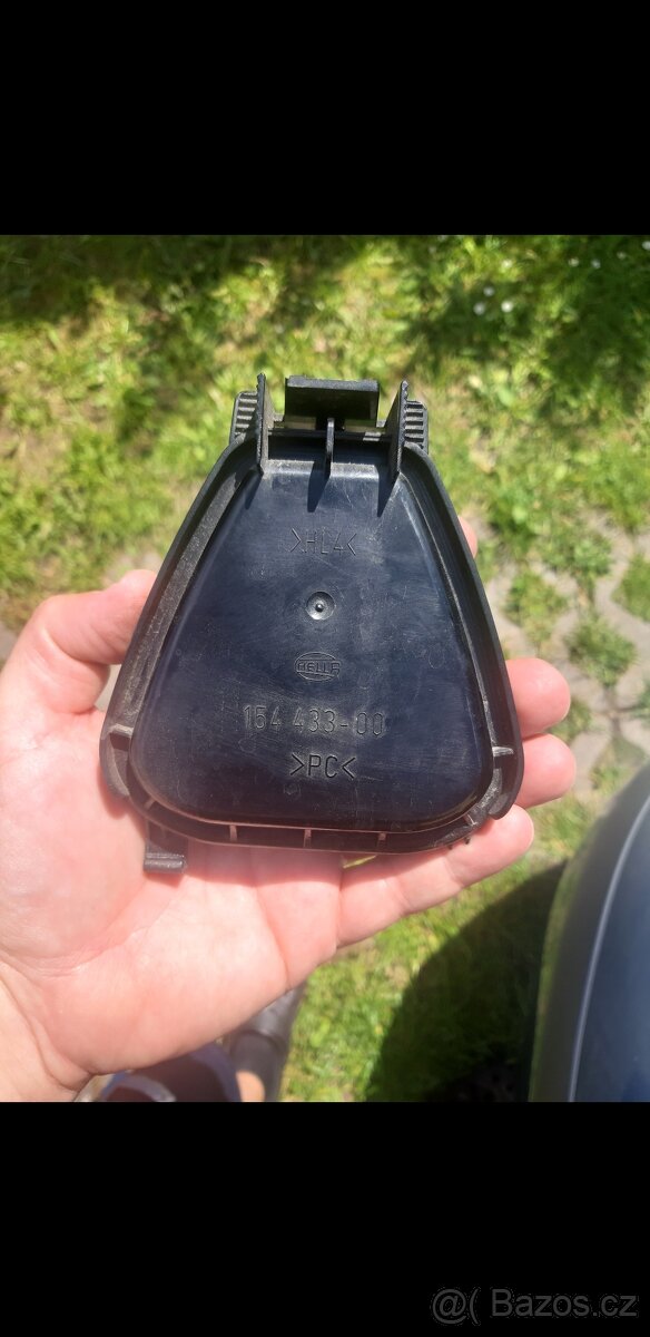 Krytka světlometu Passat B 5,5