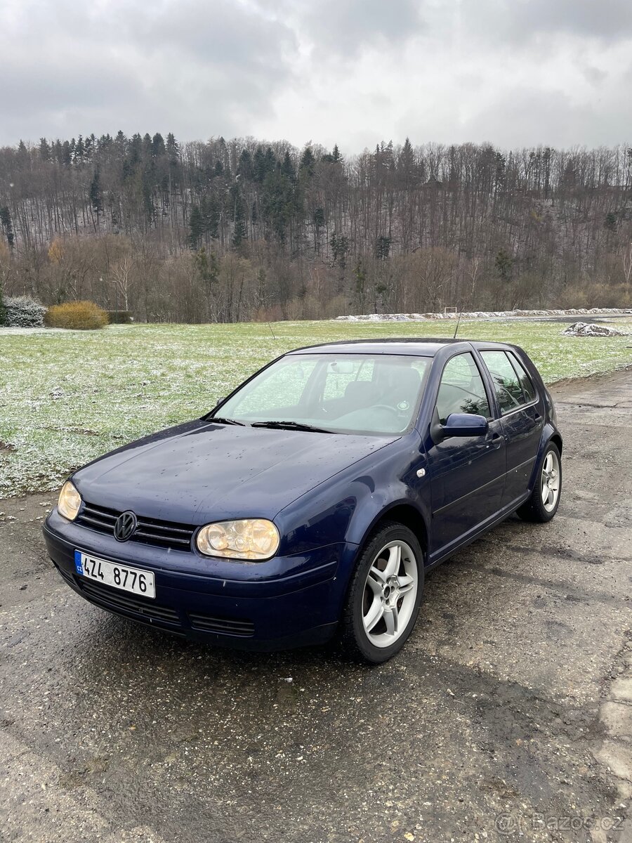 VW GOLF 4 1.9tdi 74kw NOVÁ STK, odnímatelné tažné
