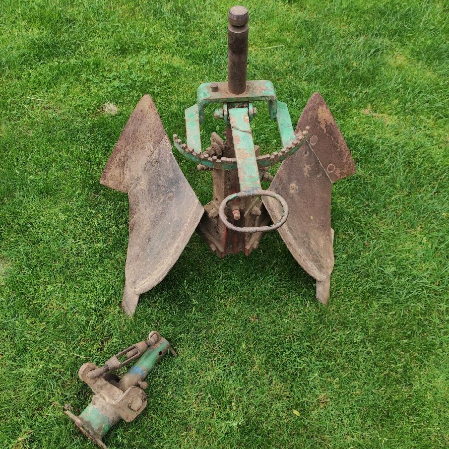 Pluh obracák + nastavovací těleso k PF-62 nebo  Holder