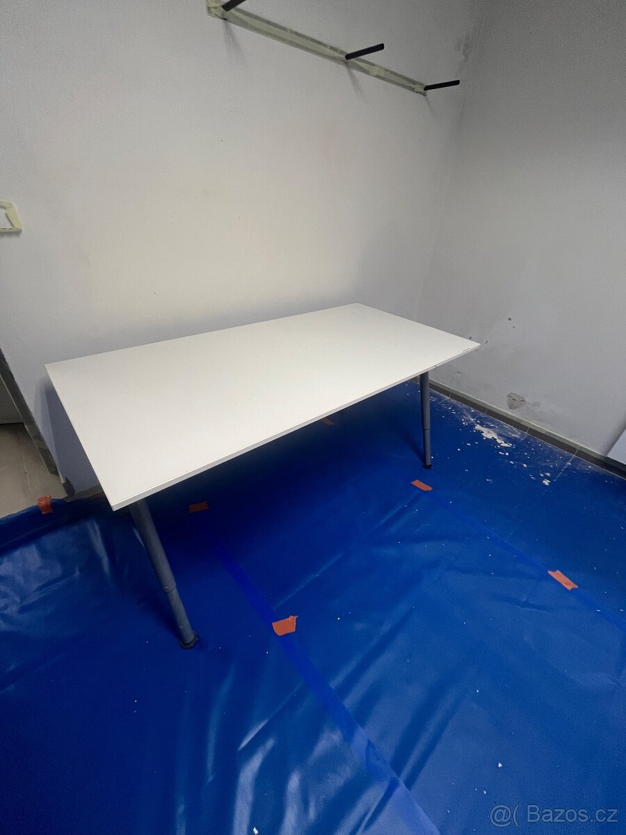 Kancelářský stůl bílý 160x80cm