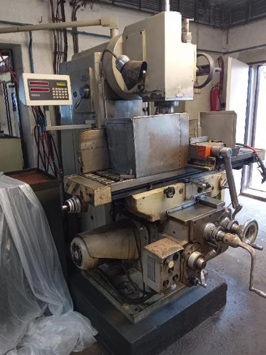 Frézky - vertikální FYD 32