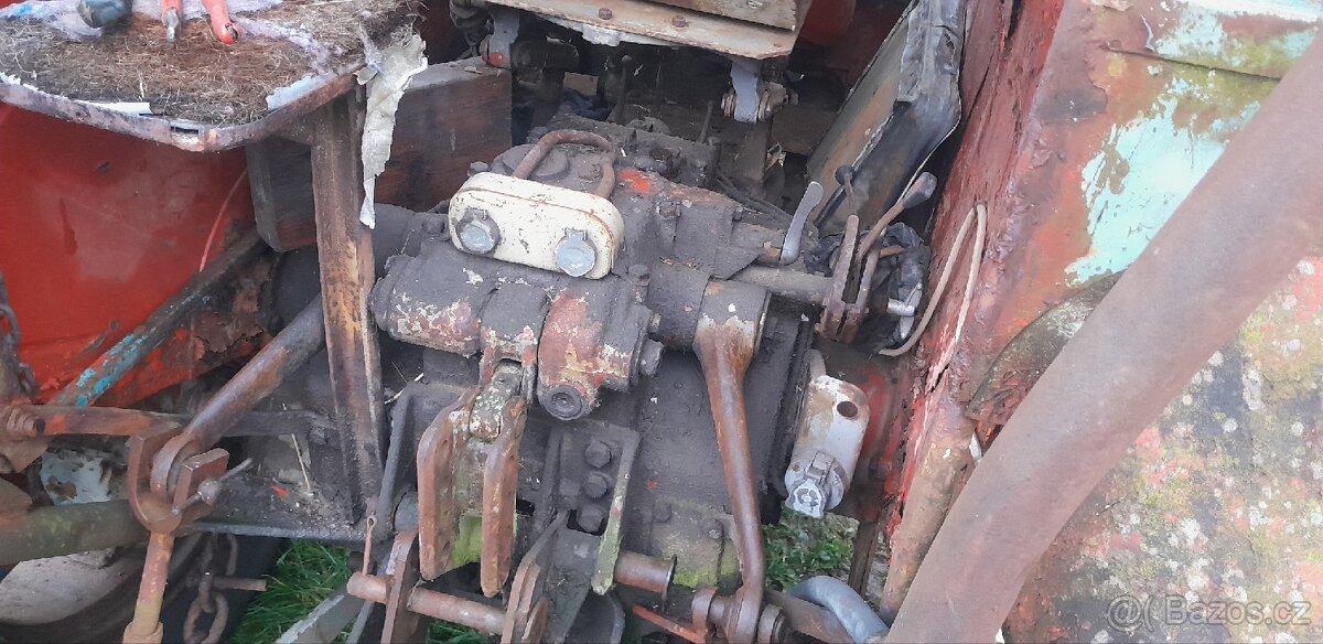 Prodám silovou hydrauliku na zetor 4011, 4511, 4611