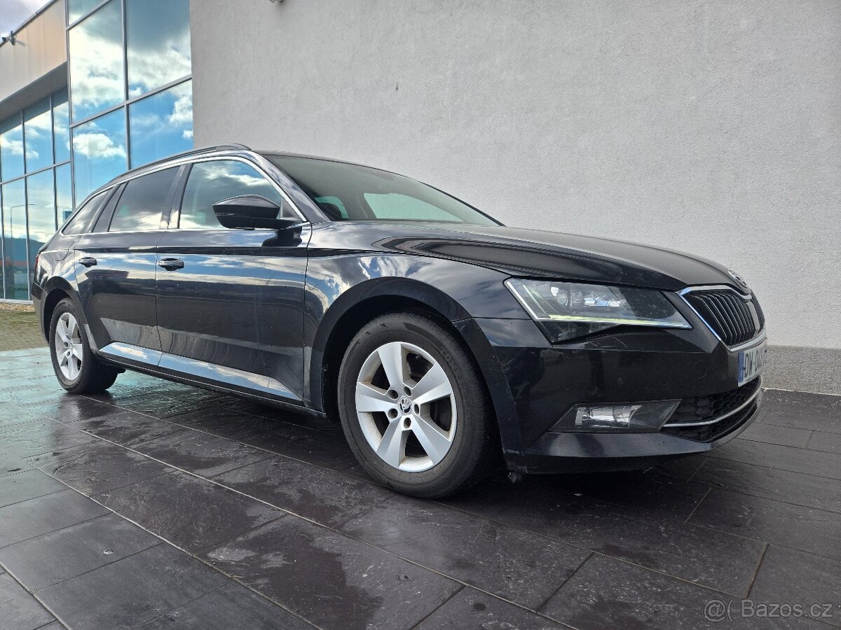 Superb Škoda