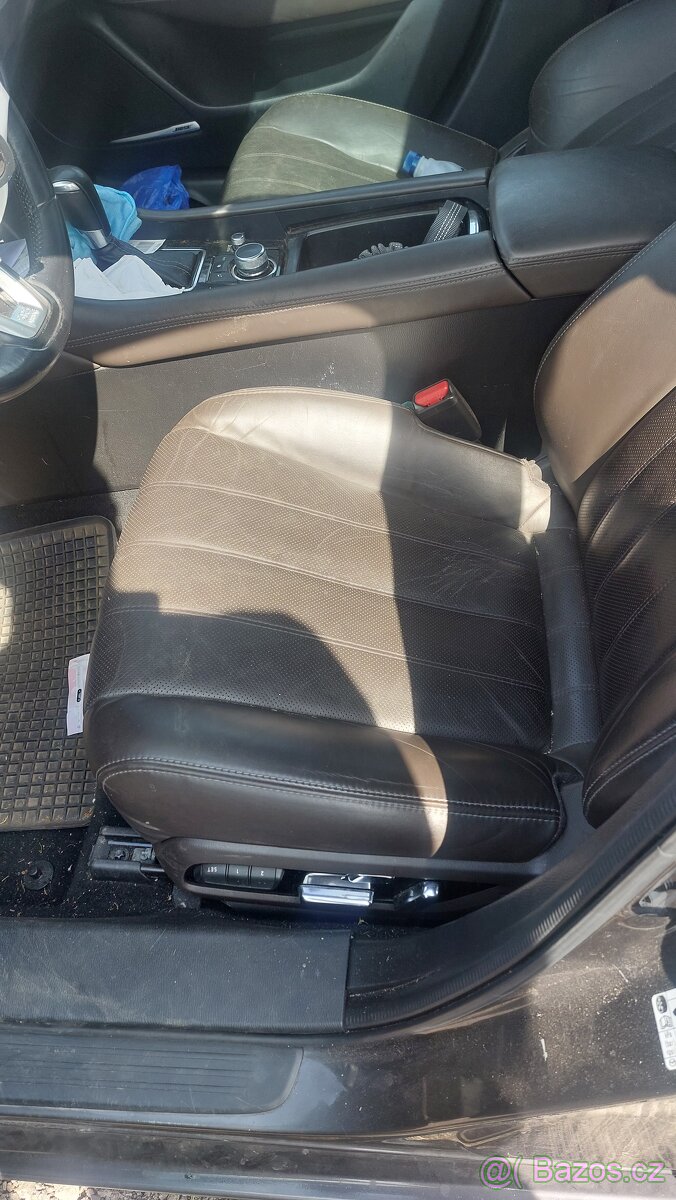 Prodám havarovanou Mazda 6, nafta 135kw, r.v. 2019