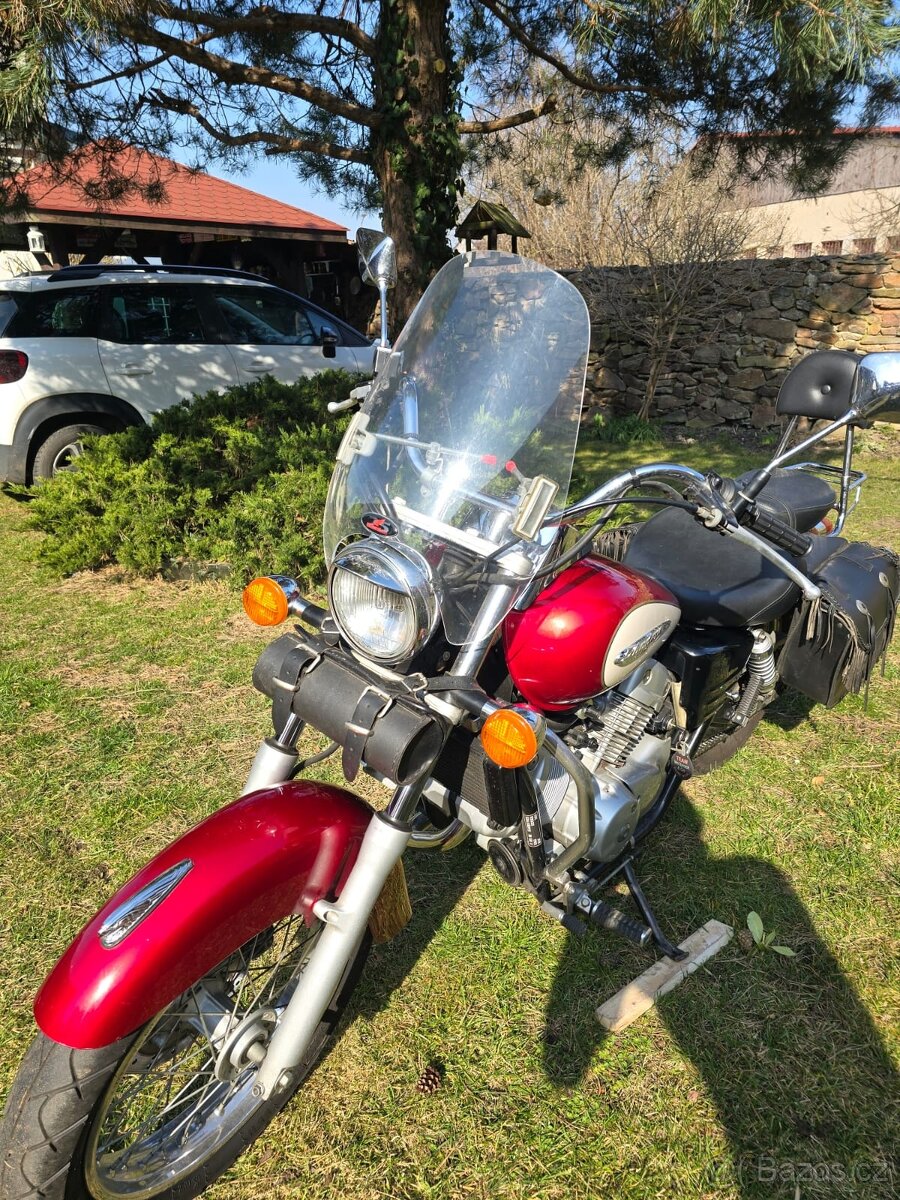Honda VT 125 shadow