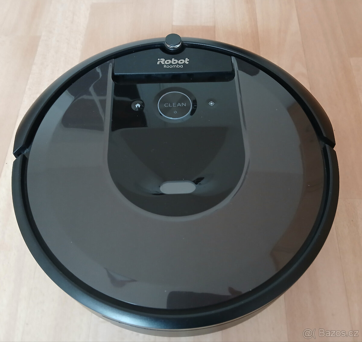Robotický vysavač iRobot Roomba i7+
