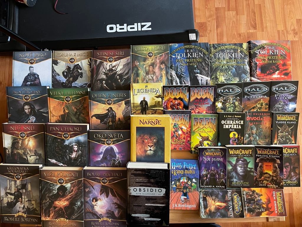 Kolo času,DOOM,Halo,Divocí a zl,Warcraft,Bohové Olympu