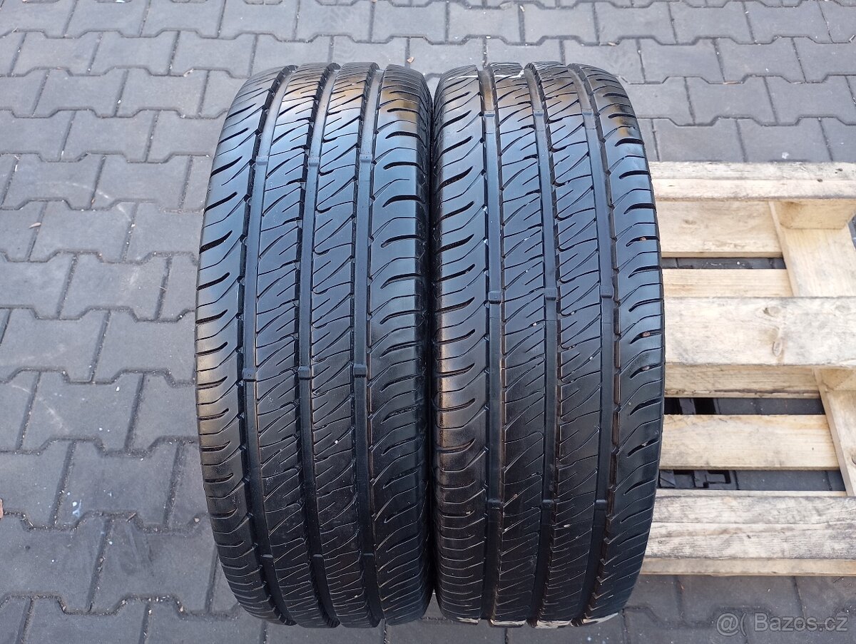 215/65/16 C letní pneu uniroyal