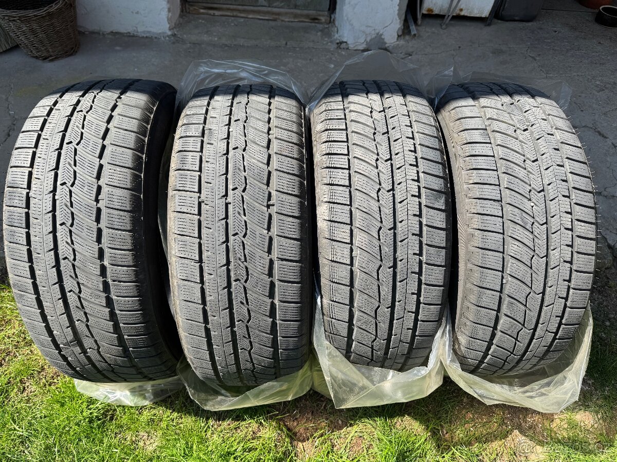 Zimni pneu 235/55R18